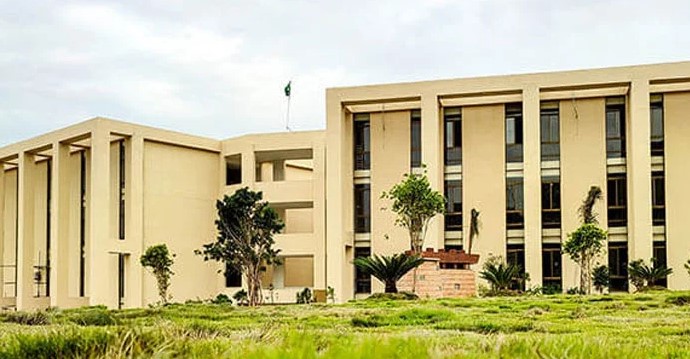 university -al -qadir-